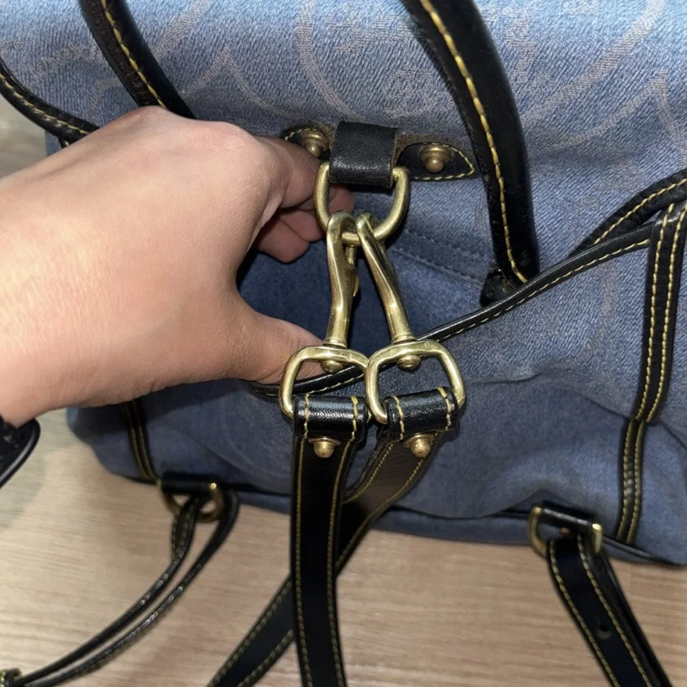Dooney & Bourke Tan and Black Bag - Picture 7 of 9